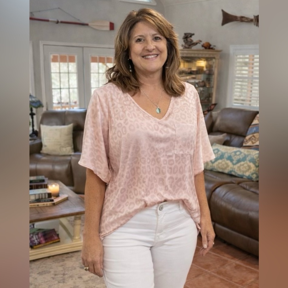 Jodifl Rose Gold Beautiful Top Medium